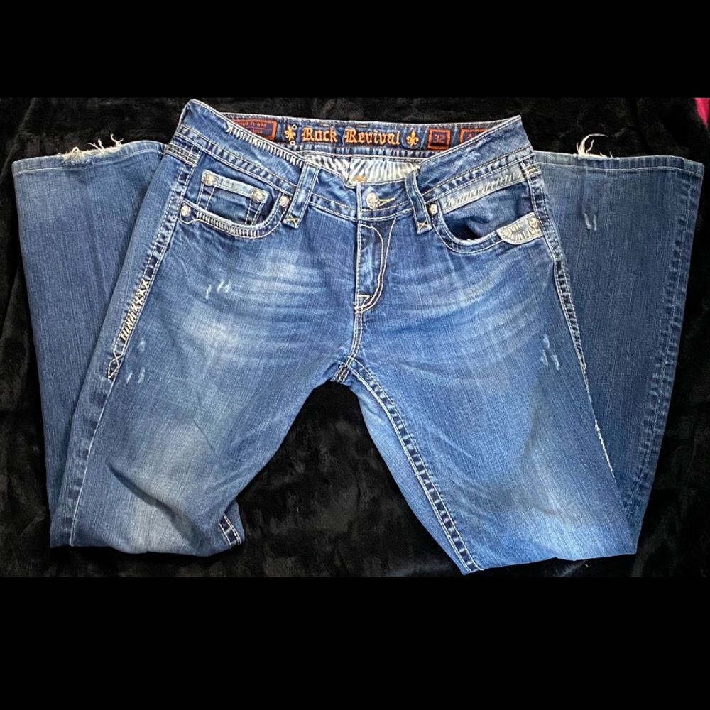 Rock Revival Jeans color blue look at description for more details before buying